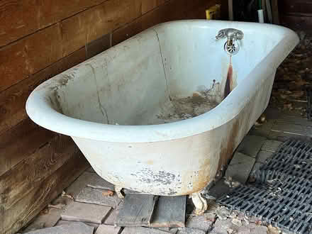 Photo of free Vintage Clawfoot Bathtub (Canyon Rd) #1