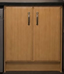 Photo of Kitchen unit(s) in this style (DE72 3BT) #2