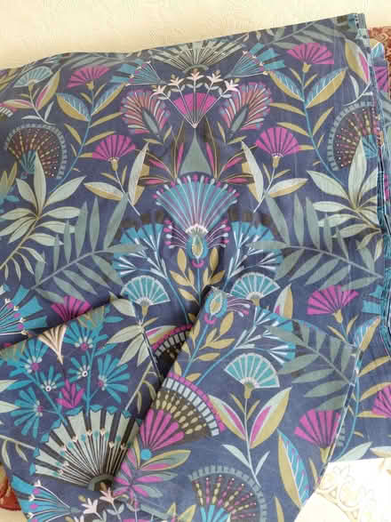 Photo of free King size quilt cover (Stroud GL5) #1