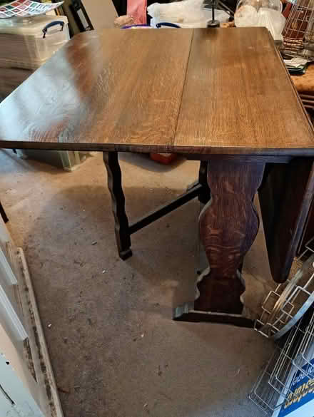 Photo of free Vintage drop-leaf table (Three Bridges RH10) #1