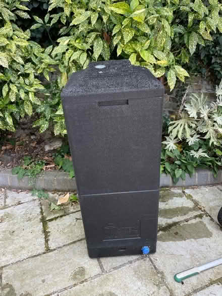 Photo of free Hotbin (Fobbing SS17) #1